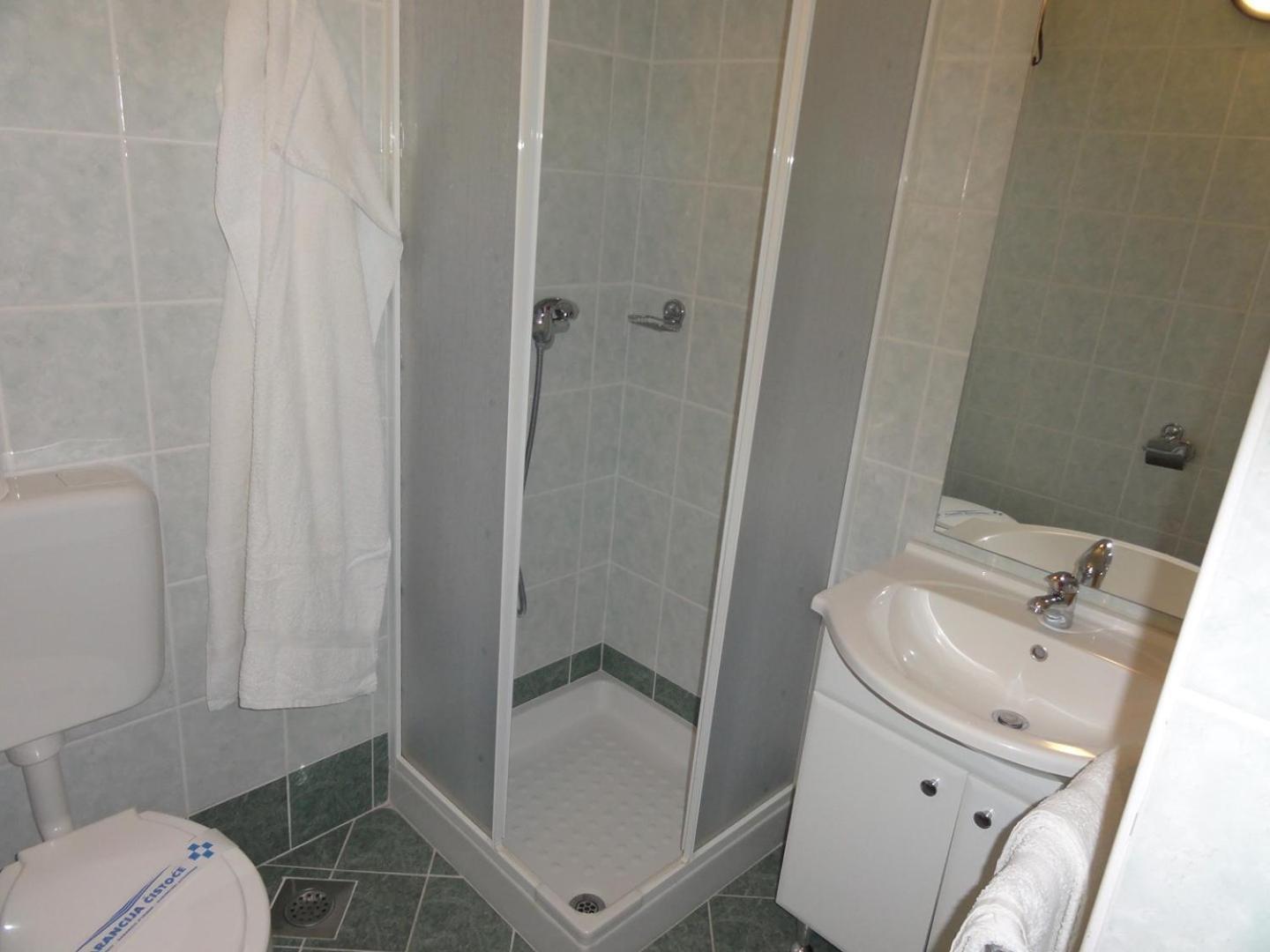 Cozy Apartments And Rooms Pavicini Segotici Luaran gambar